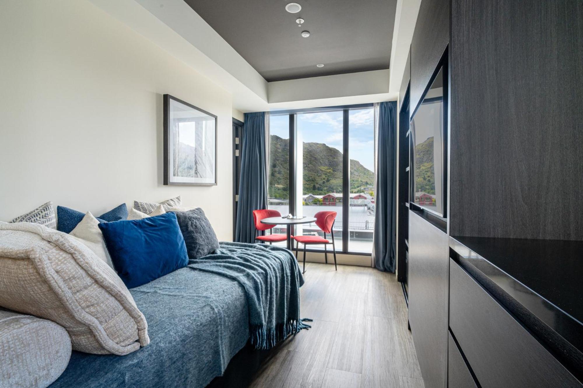 Holiday Inn Queenstown Remarkables Park Extérieur photo